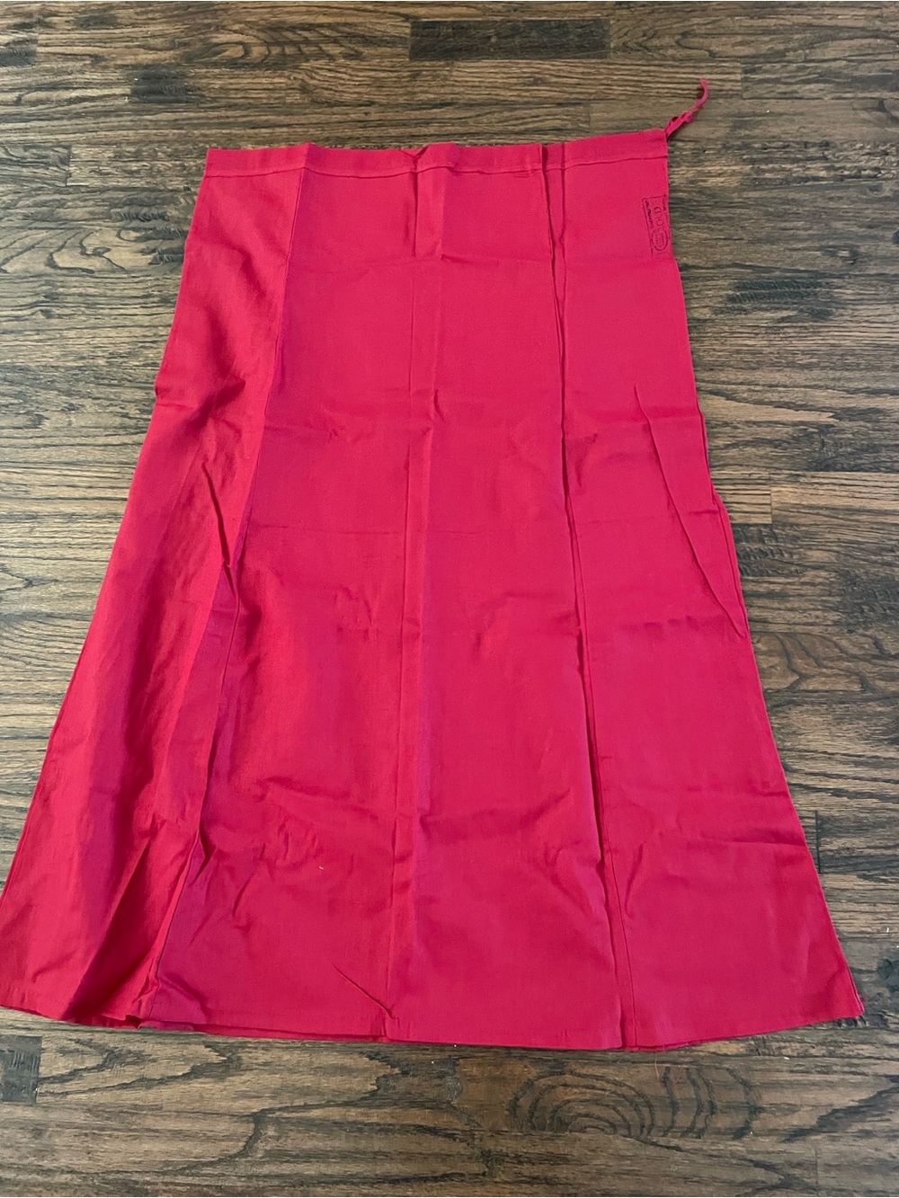 Women's Red saree petticoat